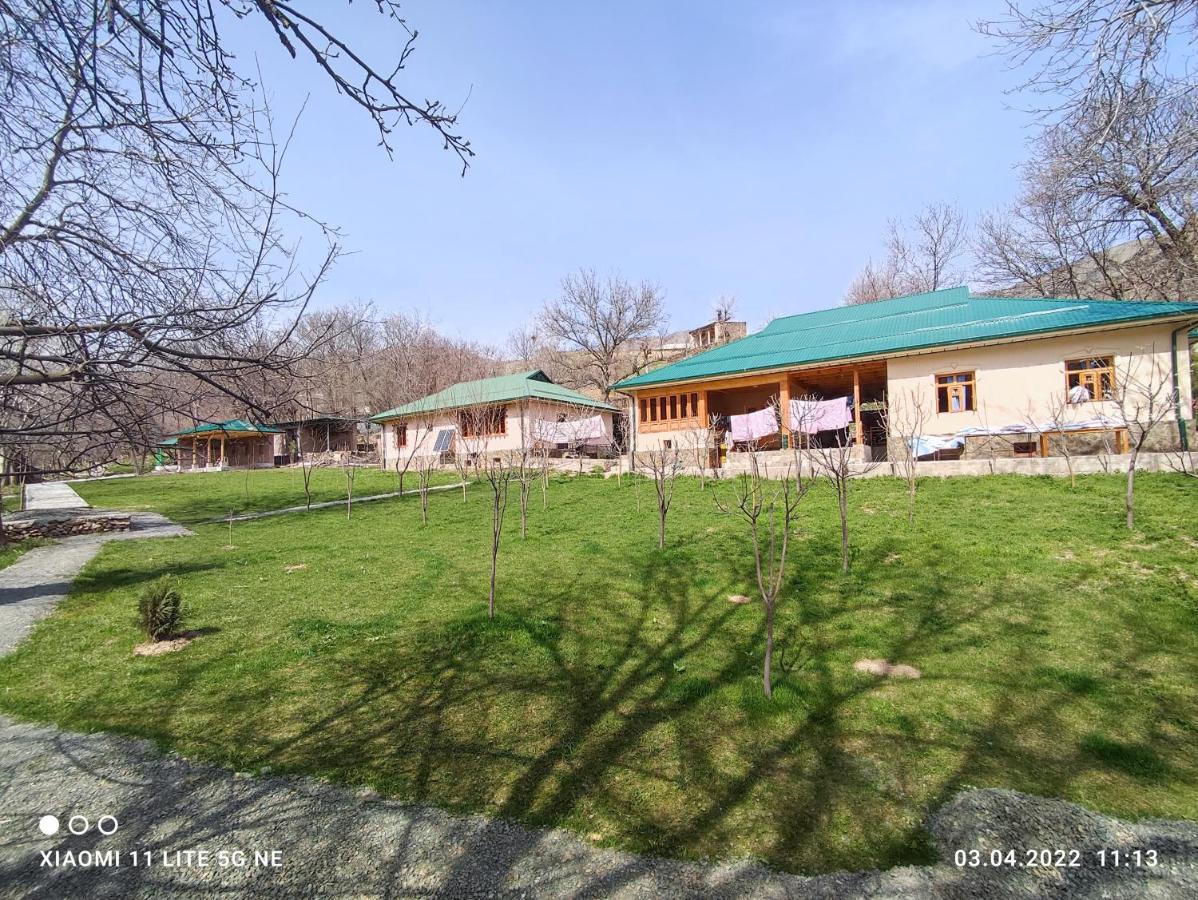 Hayat Nuratau Mountain Guesthouse Yukary-Ukhum Extérieur photo