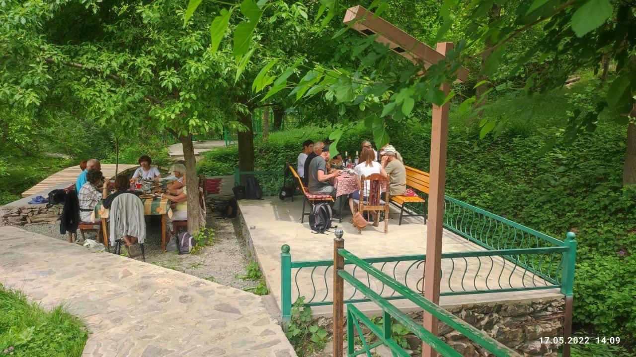 Hayat Nuratau Mountain Guesthouse Yukary-Ukhum Extérieur photo