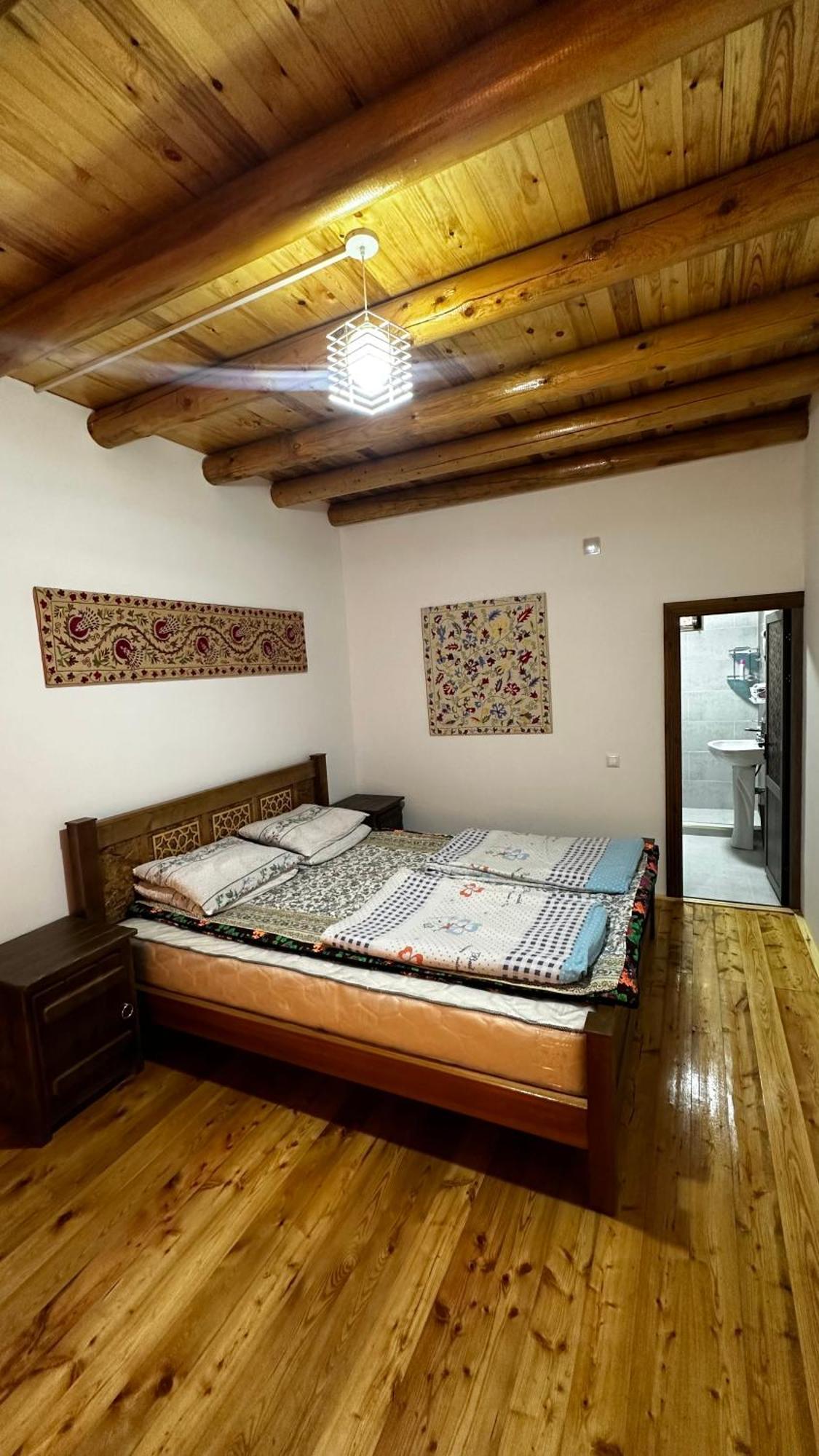 Hayat Nuratau Mountain Guesthouse Yukary-Ukhum Extérieur photo